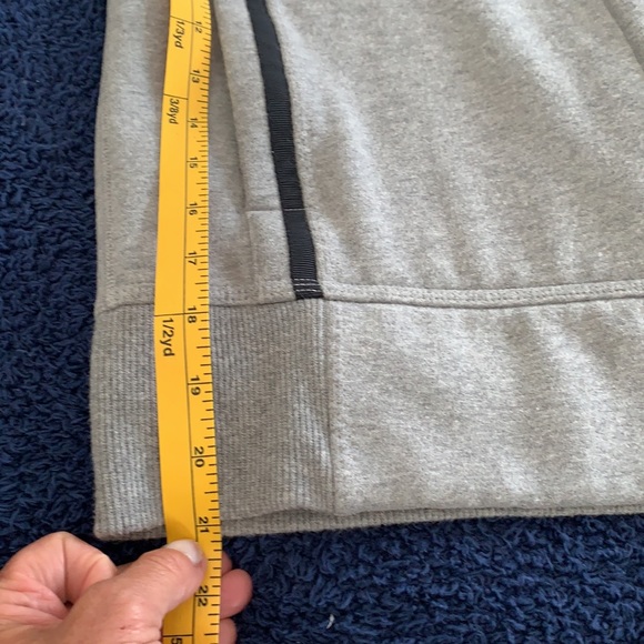 Lululemon sweatshirt jacket - Picture 4 of 7